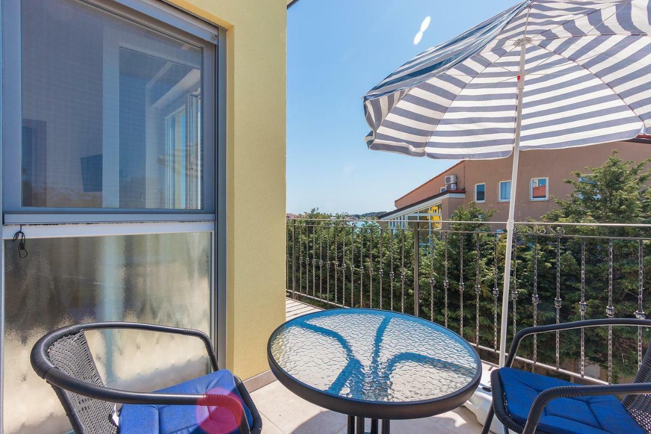 Guesthouse Bencun Медулин Экстерьер фото